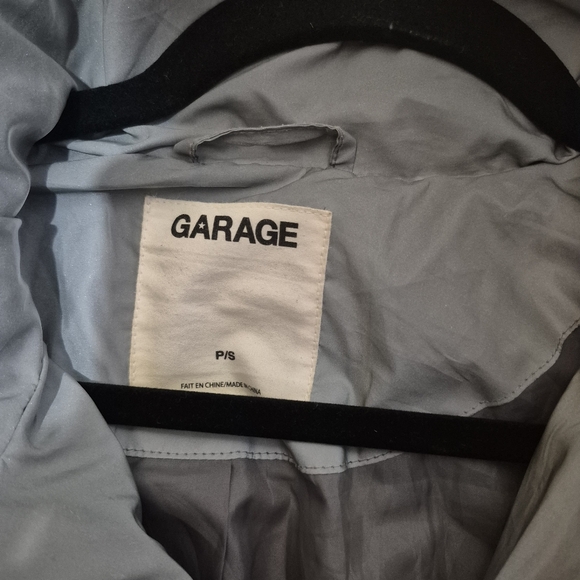 Reflective Puffer Jacket - Picture 6 of 6